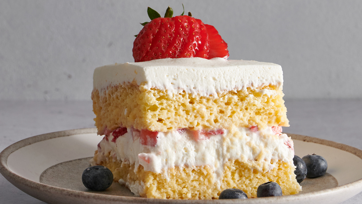 Tres Leches Cake Recipe With Strawberries